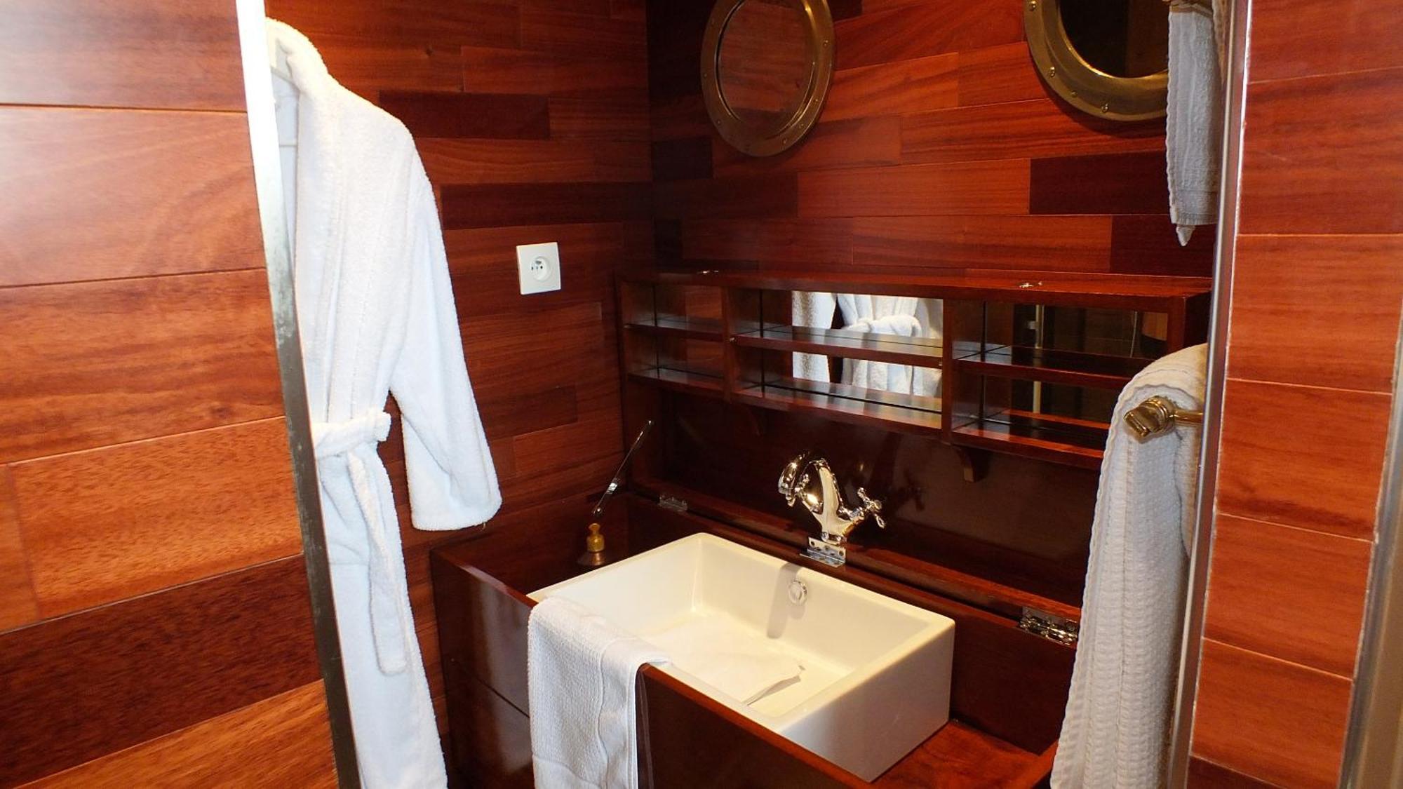 Hotel - Restaurant - Salon De The Le Beausejour Tregastel Phòng bức ảnh