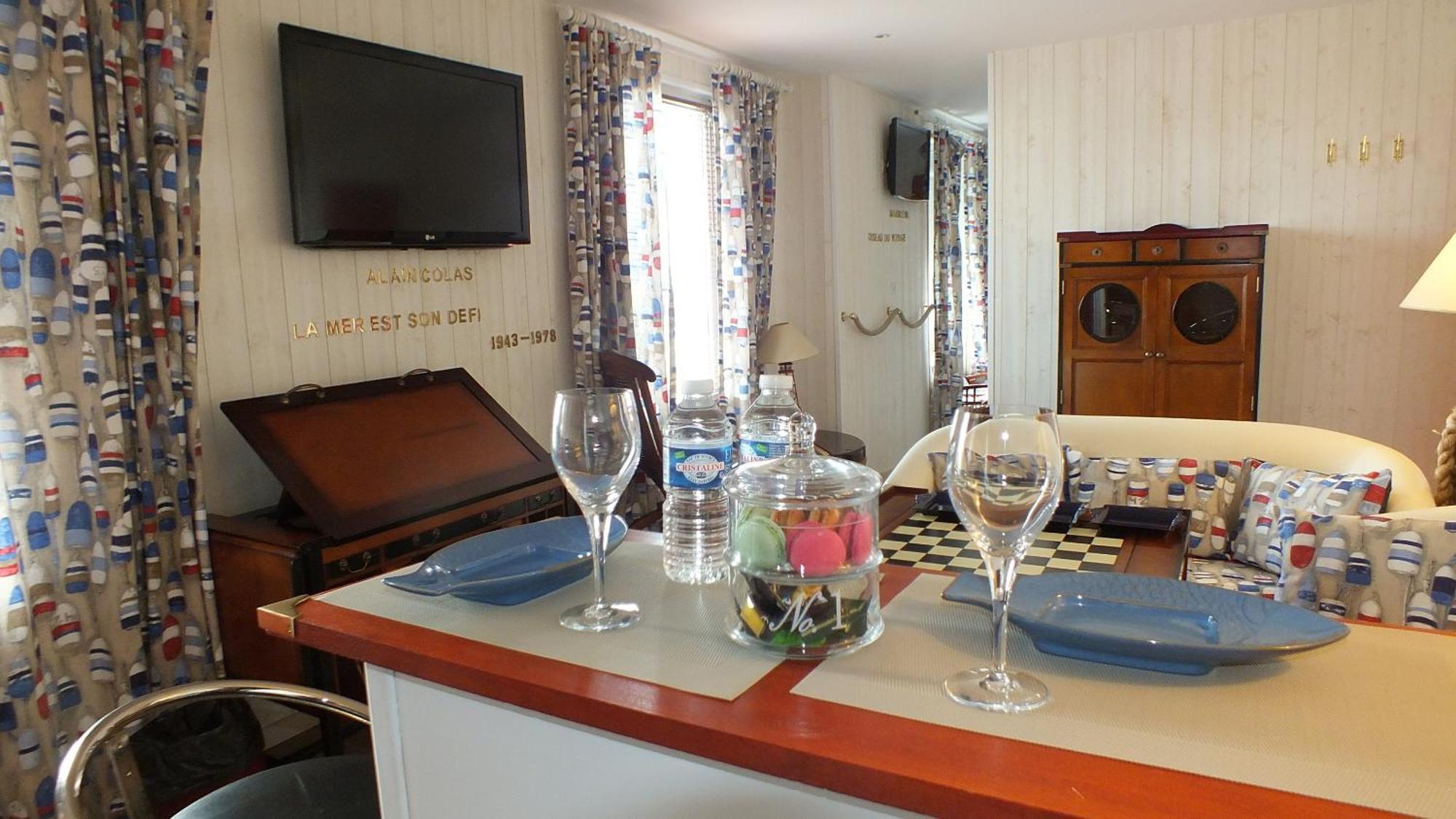 Hotel - Restaurant - Salon De The Le Beausejour Tregastel Phòng bức ảnh